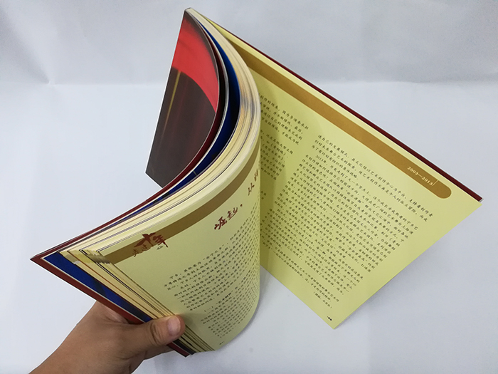 走過十年周年紀(jì)念畫冊(cè)印刷內(nèi)容頁(yè)圖4